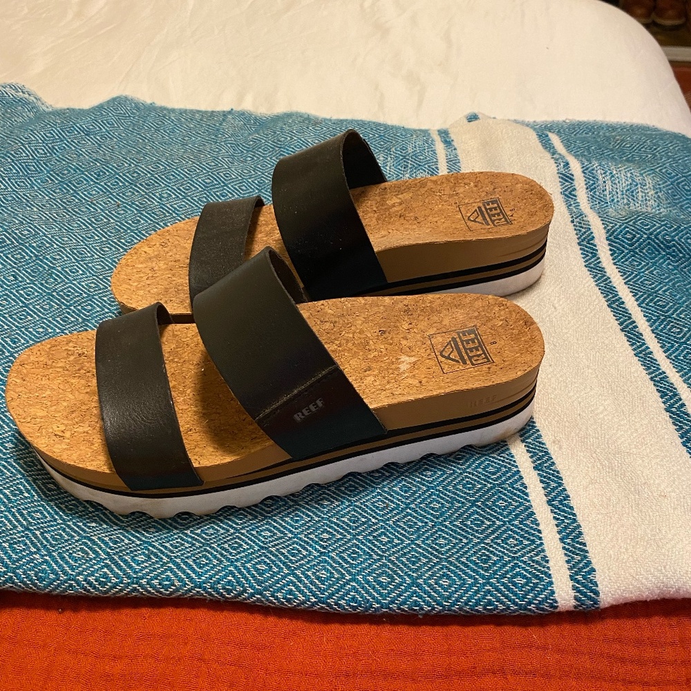 Reef Cushion Vista HI Platform Slides / Sandals